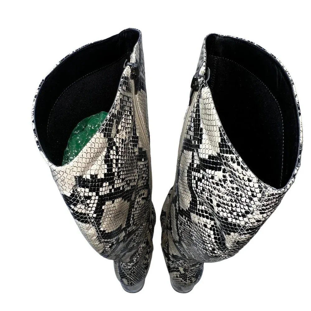 Like new Marc Fisher Snakeskin Print Faux Leather Boots Size 7 - Picture 10 of 10